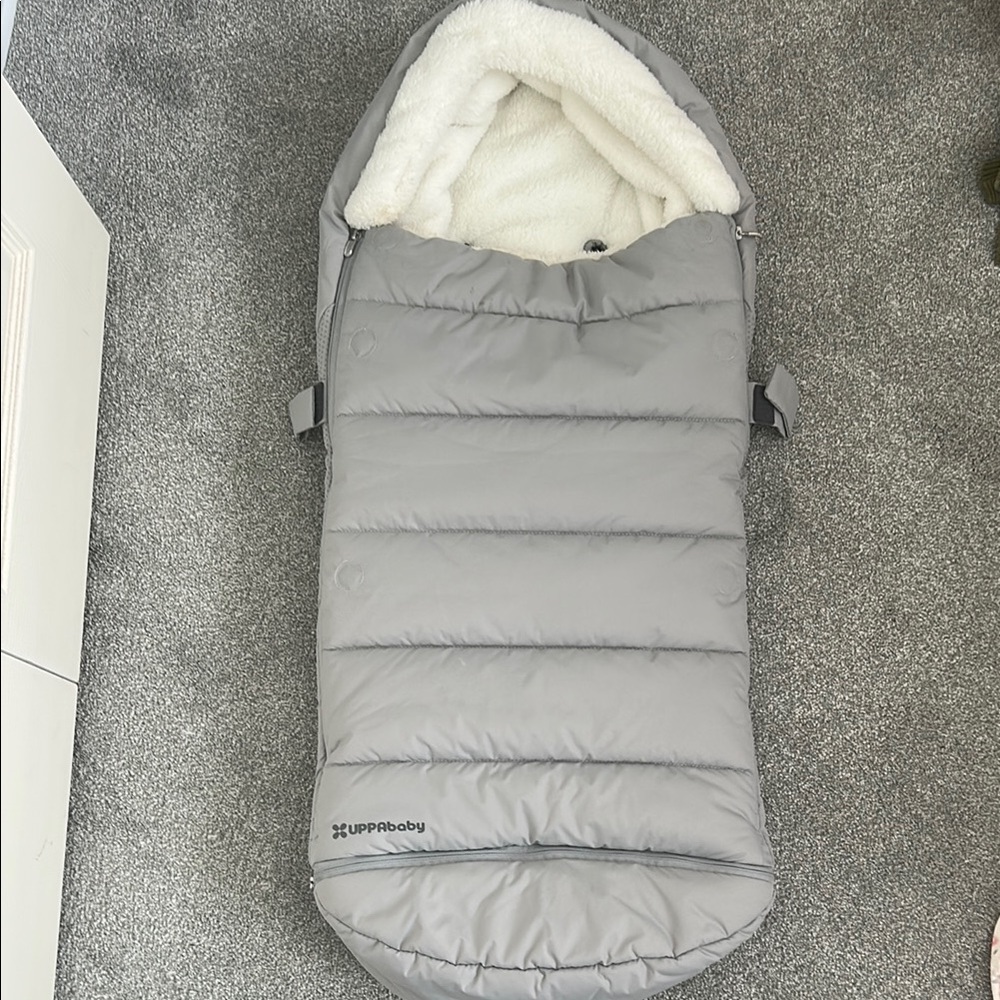 UPPAbaby Gray Cozy Ganoosh